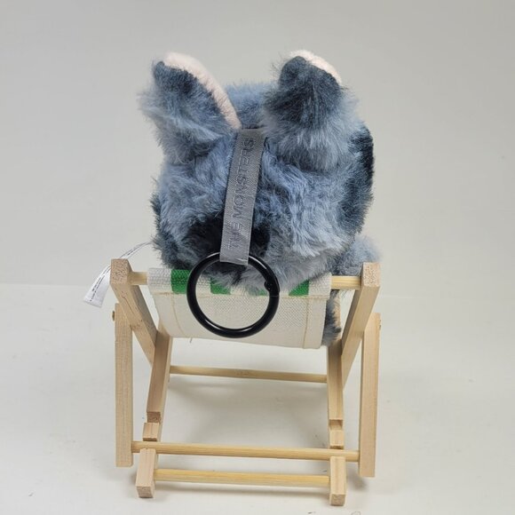 Labubu lounging beach chair no doll - Picture 3 of 6